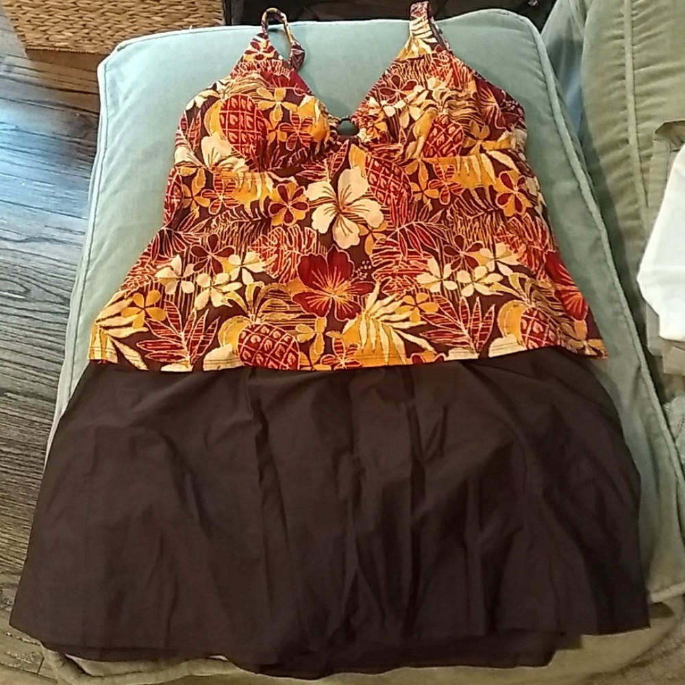 Avenue tankini bathing suit top size 18 & bottom